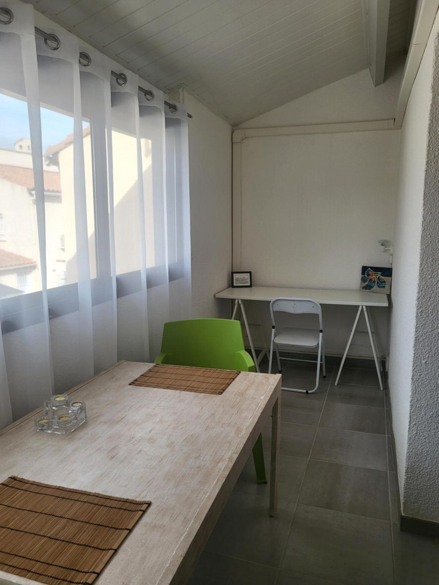 Bel Appartement A 300 Metres De La Plage +Parking Вальрас-Пляж Экстерьер фото